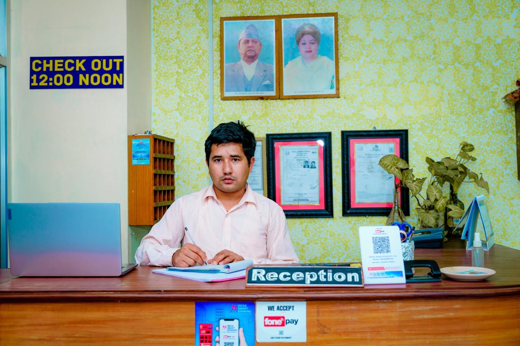 Hotel Peace Stupa Pokhara Extérieur photo